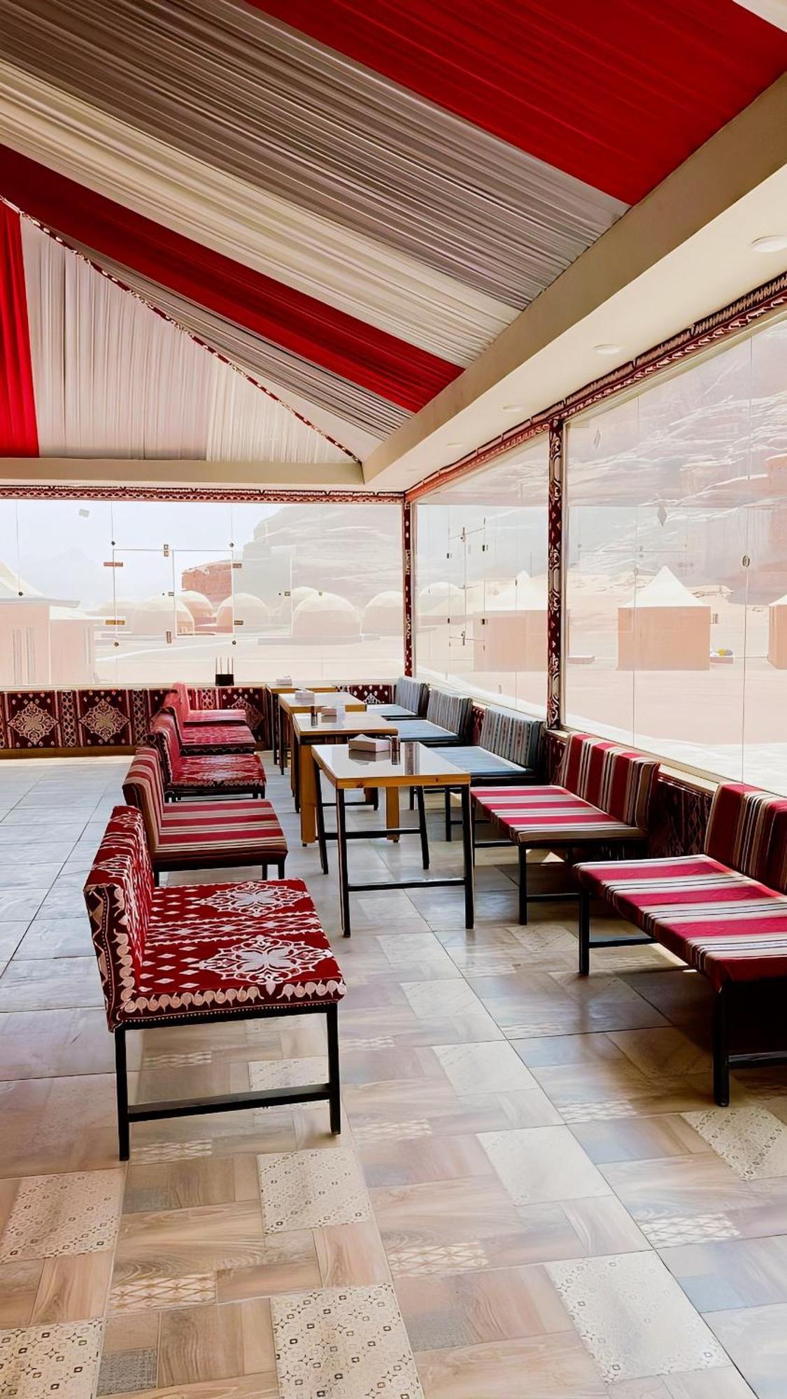 Rum Luxury Camp Wadi Rum Exterior photo