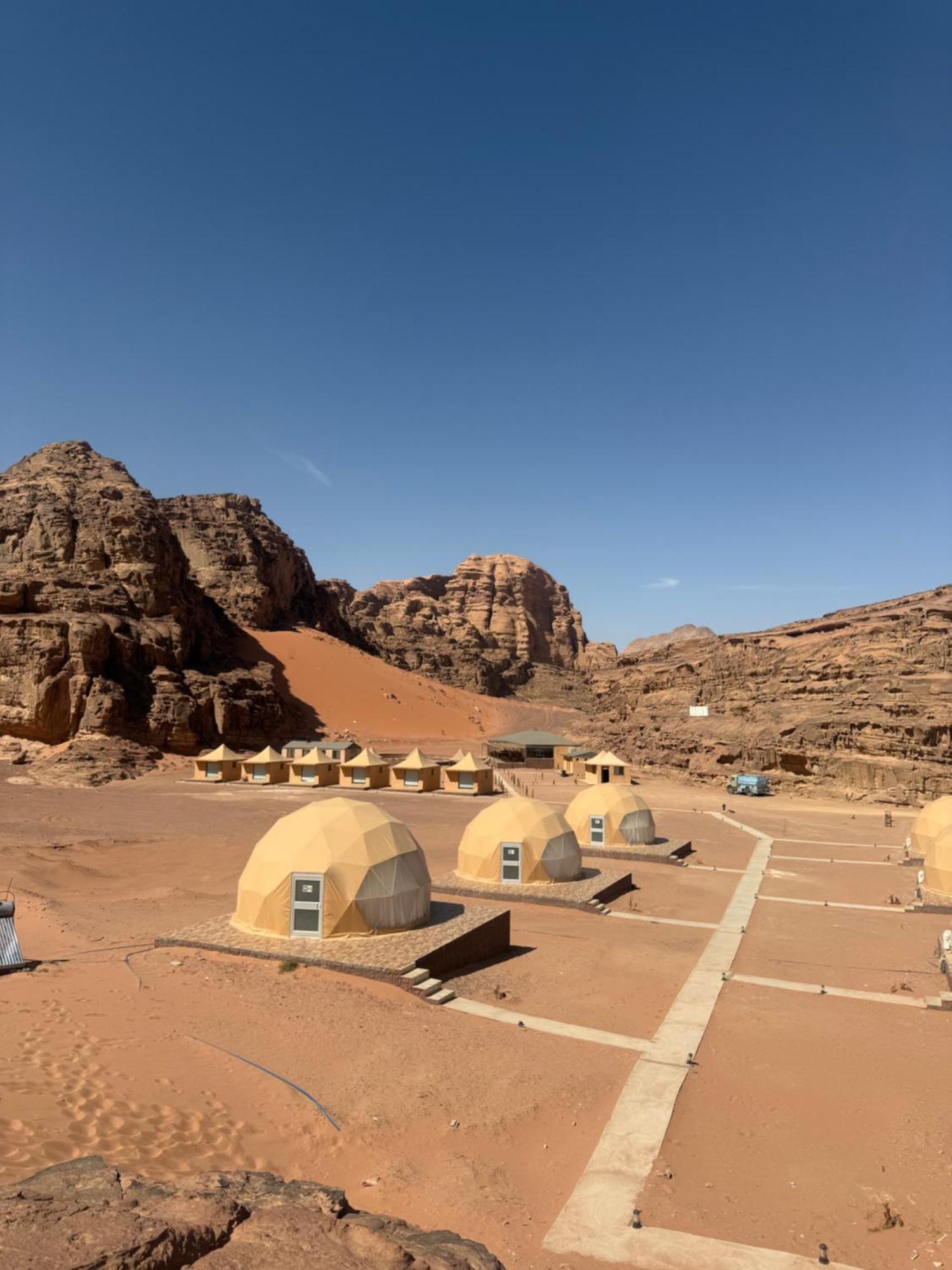 Rum Luxury Camp Wadi Rum Exterior photo